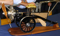 Gnome-engine.jpg (81731 bytes)